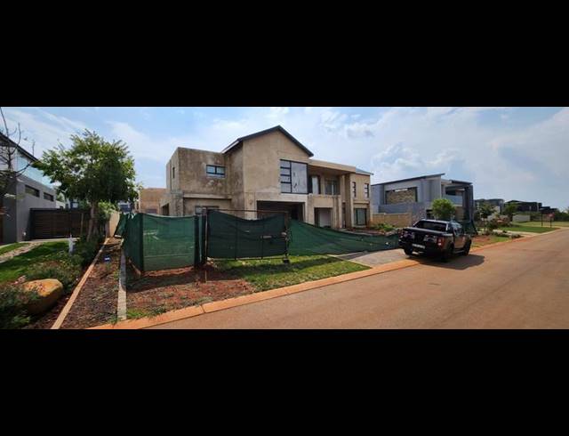 5 BEDROOM HOUSE FOR SALE IN SERENGETI LIFESTYLE ESTATE